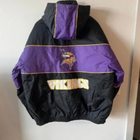 Vikings Puffer Jacket‎ - Picture 4 of 8
